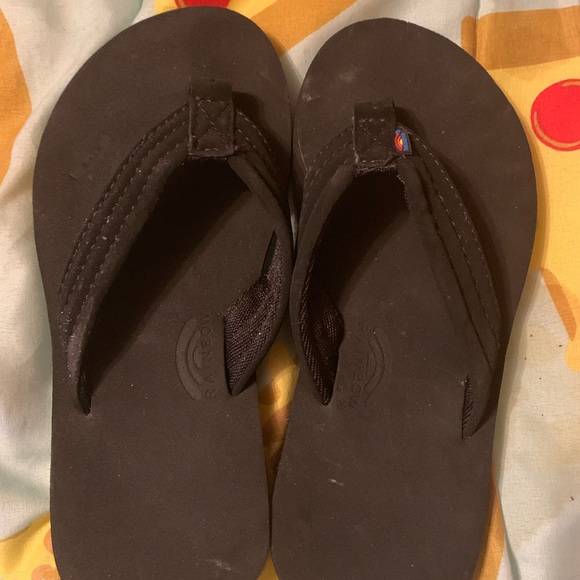 Kids Rainbow Flip Flops NWOT - Picture 2 of 6